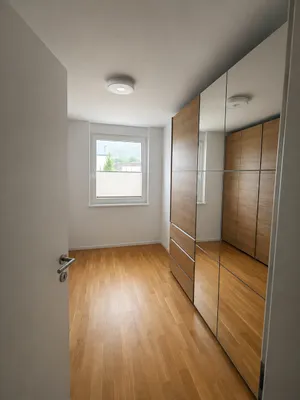 4-Zimmer-Wohnung mieten in Innsbruck-Land – 87 m², € 2.250 – Bild 3 von 11