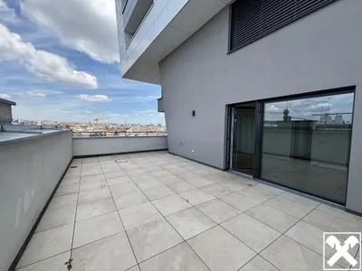 VIO PLAZA Living TOP 133 E09