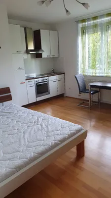 2-Zimmer-Wohnung mieten in Linz – 25 m², € 545 – Bild 3 von 9