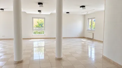 Gewerbeimmobilie mieten in Lienz – 108 m², € 1.895