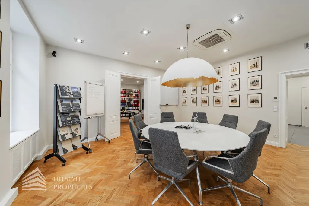 Elegantes 5-Zimmer Altbau Büro im Herzen Wiens - Ansicht 2