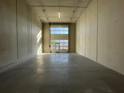 Gewerbeimmobilie mieten in Vöcklabruck – 122 m², € 1.350 – Bild 8 von 15