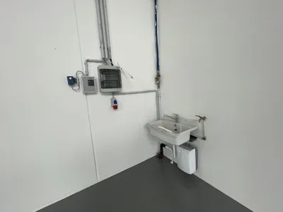 Gewerbeimmobilie mieten in Vöcklabruck – 122 m², € 1.350 – Bild 2 von 15