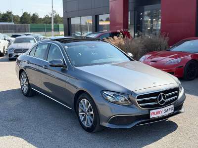 Mercedes-Benz E-Klasse E 200 E-Klasse E 200d Avantgarde 1. Besitz Pan...
