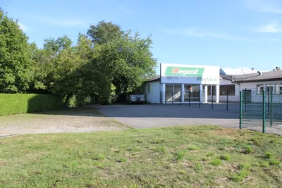 Immobilie mieten in Vöcklabruck – 1 100 m², € 1.500 – Bild 6 von 13