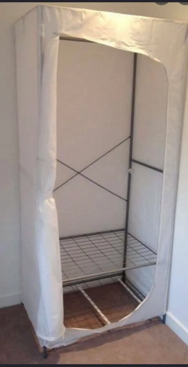 IKEA BRIM Stoffkleiderschrank - weiß - 1 Kleiderstange + 2 Böden - GRATIS, € 0,- (1020 Wien)