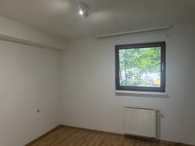 5-Zimmer-Wohnung mieten in Wels-Land – 90 m², € 940 – Bild 2 von 6