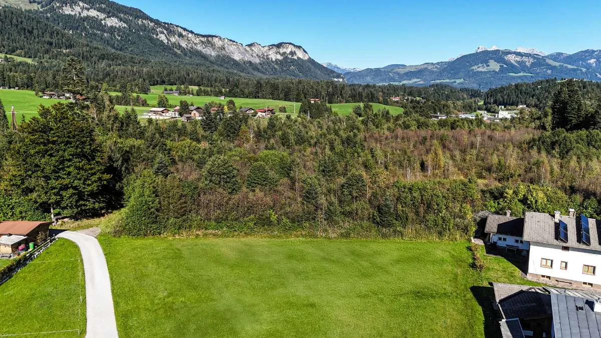Sonniges Baugrundstück mit Kaiserblick & Baubewilligung (06476) - Ansicht 3