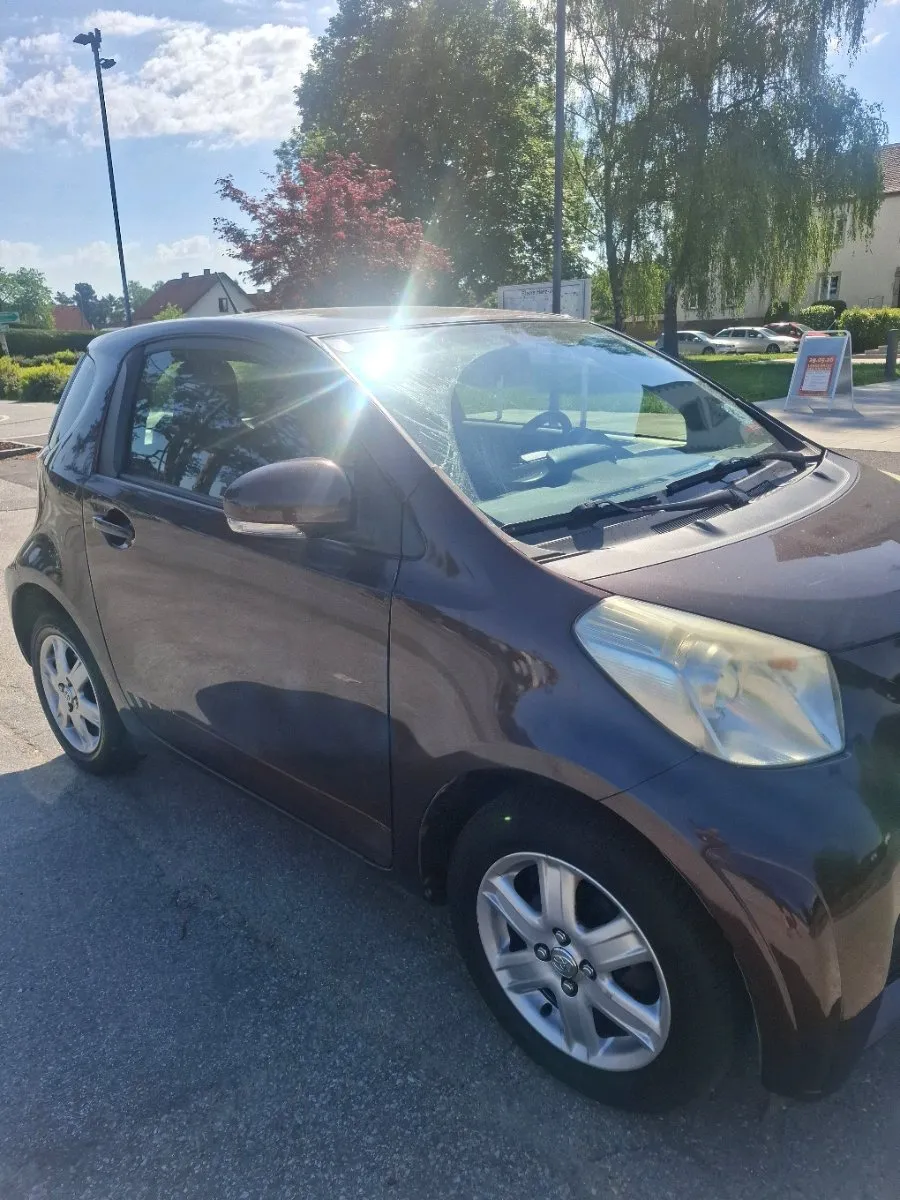 Toyota IQ