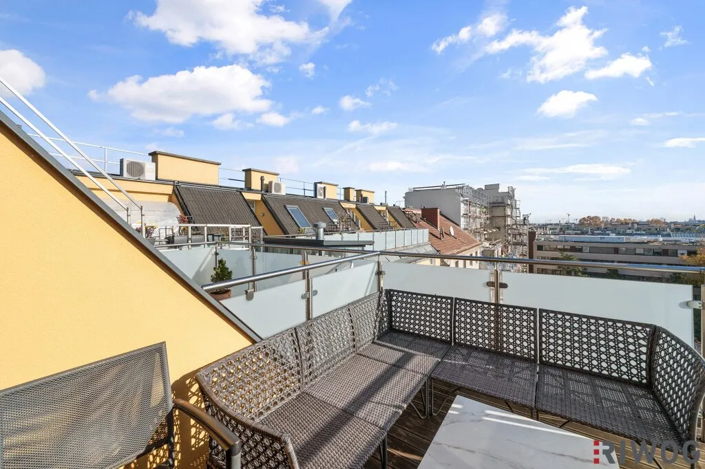 DG-Terrassen-Maisonette Wohnung mit Fernblick in saniertem Altbau | 4 Min. zur U3 Ottakring | 12 Min. in den 1. Bezirk - Ansicht 2