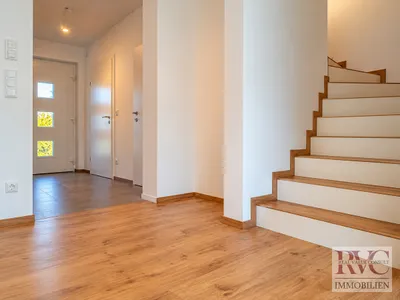 Haus kaufen in Ried im Innkreis – 124 m², € 549.900 – Bild 3 von 5