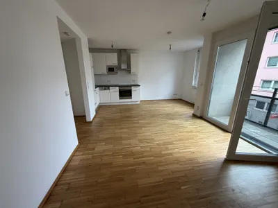 Nur wenige Schritte zur U3 Hütteldorfer Straße: 2-Zimmer-Wohnung mit Loggia – Bild 2