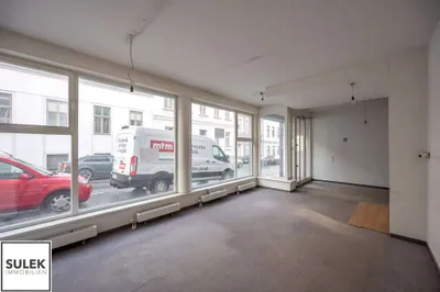 5-Zimmer-Gewerbeimmobilie mieten in Wien – 238 m², € 3.395 – Bild 2 von 19