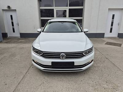 VW Passat Variant Elegance 2,0 TDI SCR DSG
