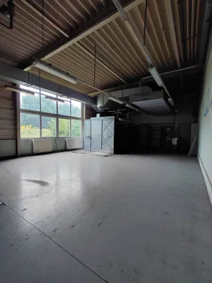 Gewerbeimmobilie mieten in Bruck-Mürzzuschlag – 2 271 m², € 13.350 – Bild 6 von 14