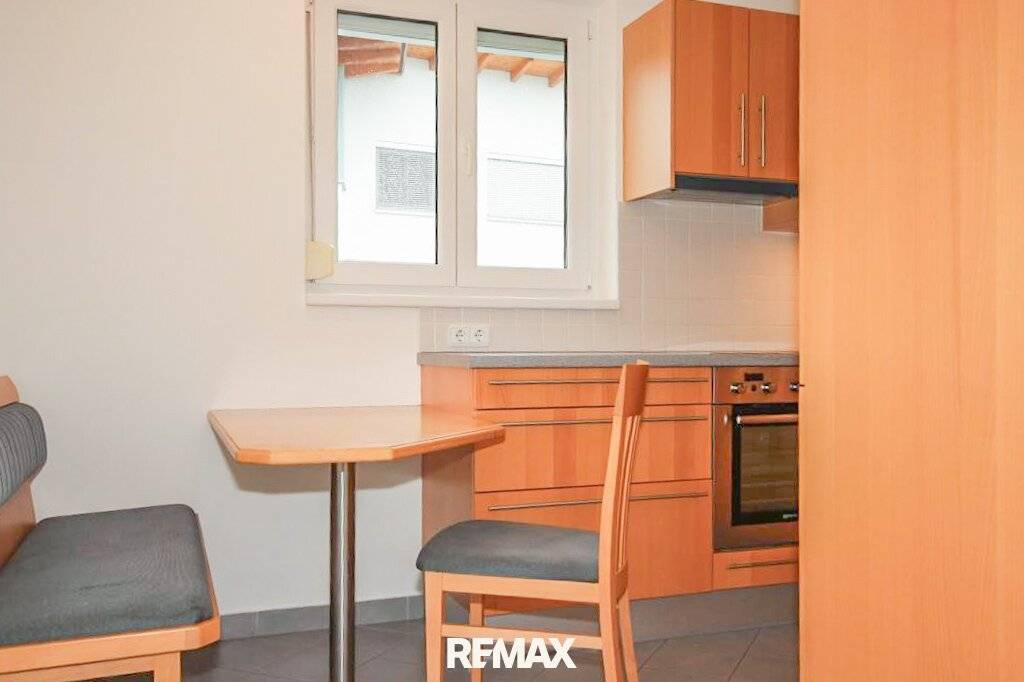 Großzügig wohnen zwischen Stadt und Natur - 3-Zimmer-Wohnung mit Südbalkon - Ansicht 2