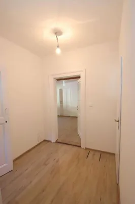 5-Zimmer-Wohnung kaufen in Leoben – 102,18 m², € 97.000 – Bild 4 von 13