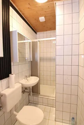 5-Zimmer-Wohnung kaufen in Leoben – 102,18 m², € 97.000 – Bild 11 von 13