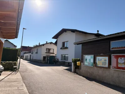2-Zimmer-Wohnung mieten in Neunkirchen – 60 m², € 590 – Bild 2 von 21