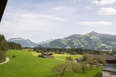 16-Zimmer-Gewerbeimmobilie kaufen in Kitzbühel – 557 m², € 1.650.000 – Bild 8 von 13