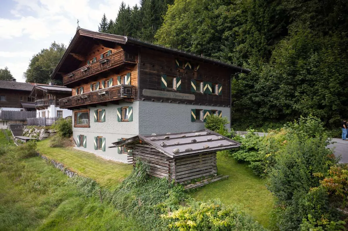 Ehemaliges Bergbauernwirtshäusl – pohled 3