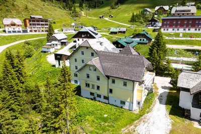 25-Zimmer-Haus kaufen in Liezen – 1 270 m², € 1.190.000 – Bild 2 von 29