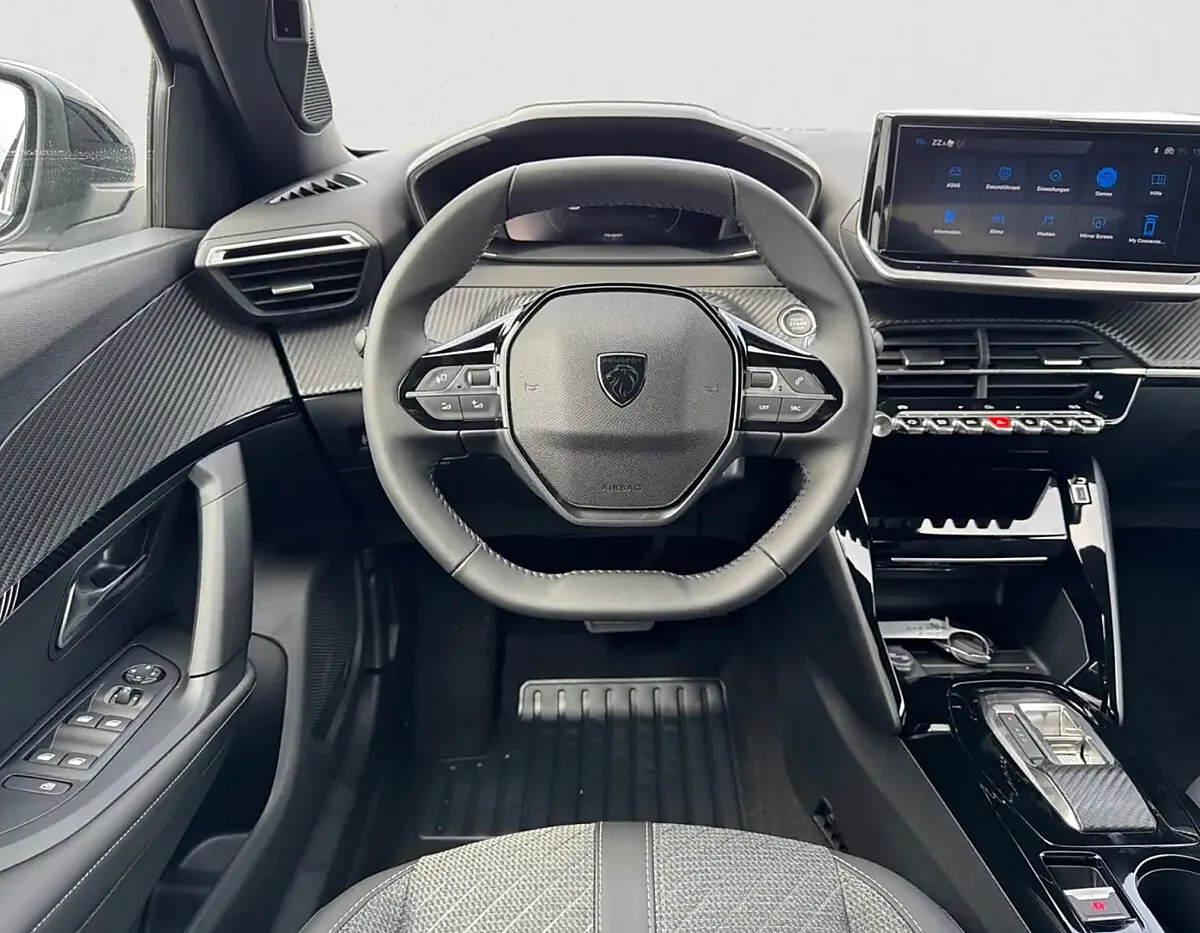 Peugeot 2008 110PS Allure Automatik – Bild 8