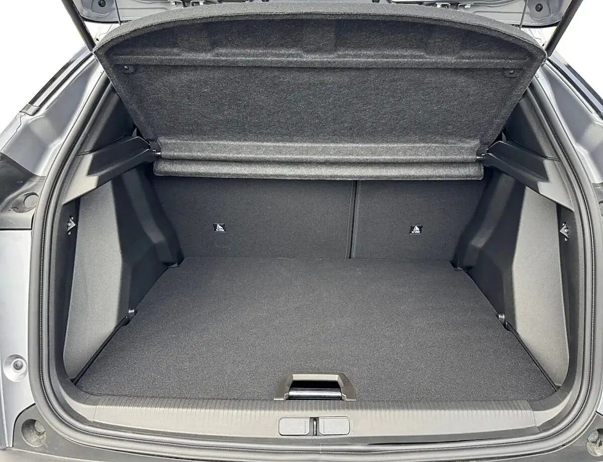 Peugeot 2008 110PS Allure Automatik – Bild 11