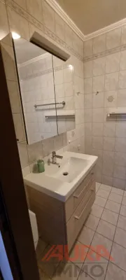 2-Zimmer-Wohnung mieten in Baden – 39 m², € 609 – Bild 8 von 12