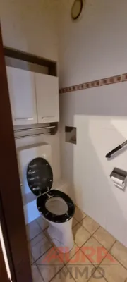 2-Zimmer-Wohnung mieten in Baden – 39 m², € 609 – Bild 11 von 12