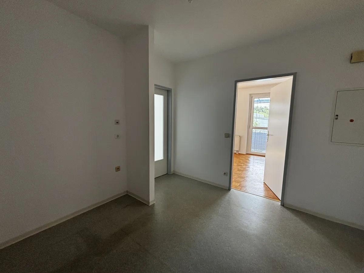 4-Zimmer-Wohnung mit 2 Balkone - geförderte Miete - 4 Zimmer - Ansicht 2
