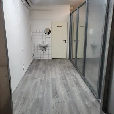 Gewerbeimmobilie mieten in Salzburg Stadt – 15 m², € 400 – Bild 2 von 7