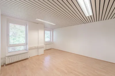 1-Zimmer-Gewerbeimmobilie mieten in Wien – 30 m², € 499 – Bild 1 von 14