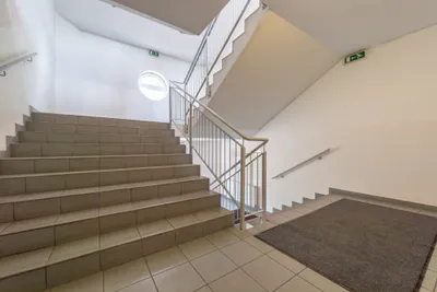 1-Zimmer-Gewerbeimmobilie mieten in Wien – 30 m², € 499 – Bild 8 von 14