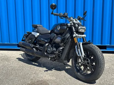 Benelli Leoncino 400 Bobber