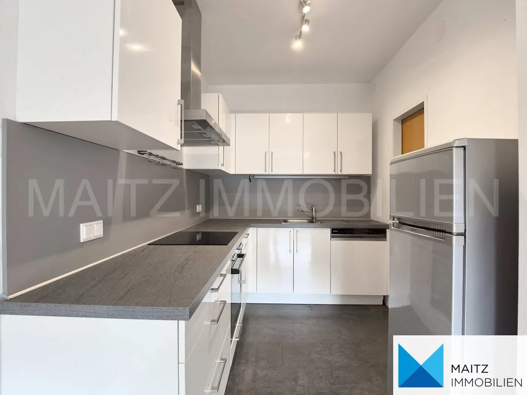 Sofort verfügbar: Gemütliche, ruhige DG-Wohnung mit 2 Zimmern - gemeinschaftl. Dachterrasse, Sauna, Solarium, Weinkeller! - Widok 2
