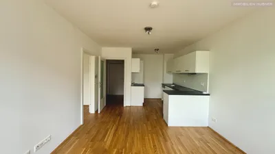 Südseitige Ausrichtung mit großem Balkon ++ Neubauwohnung ++ 3.OG!! – Bild 2