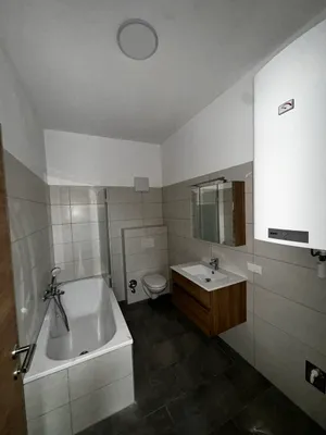 2-Zimmer-Wohnung mieten in Wels-Land – 80 m², € 700 – Bild 8 von 10