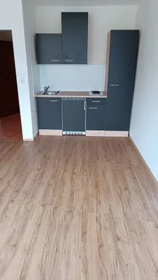 Wohnung mieten in Salzburg Stadt – 25 m², € 686 – Bild 2 von 3