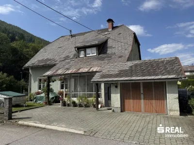 Haus kaufen in Kirchdorf an der Krems – 250 m², € 320.000 – Bild 2 von 12