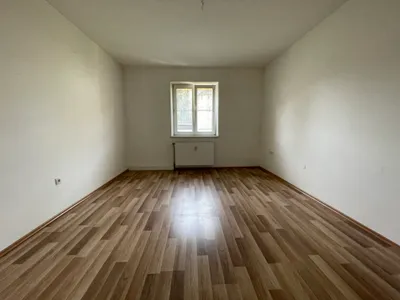 2-Zimmer-Wohnung mieten in Leoben – 55 m², € 598 – Bild 2 von 3