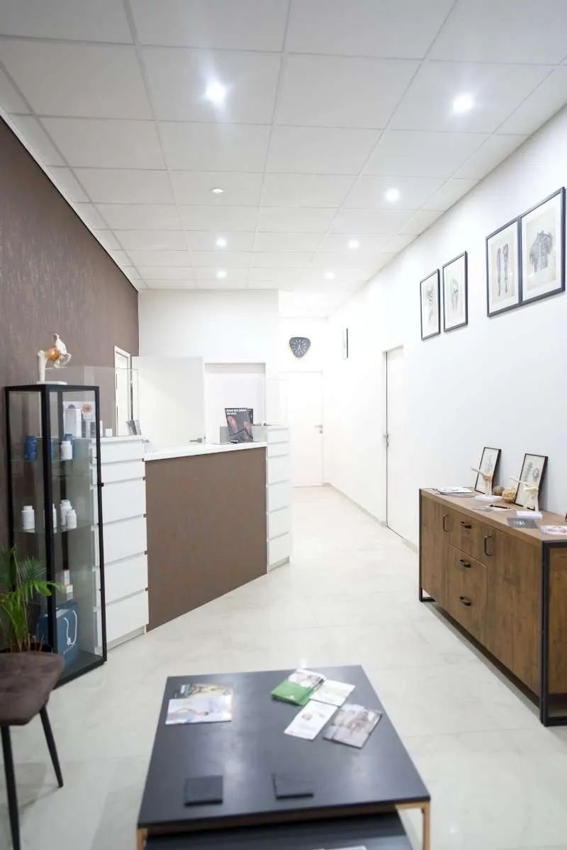 hochwertige Praxisräume/ Gewerberäume zu vermieten Beauty/ Fusspflege/ Kosmetik/ Physiotherapie/ Ordination/ Freiberufler/ Praxis/ Büro/ Tättoowierer/ Massage/ Fotograf/ Ergotherapie/ Arzt/ Nägel/ Büro/ Coaching/ Mentaltraining/ Seminare/ Massage - Ansicht 2