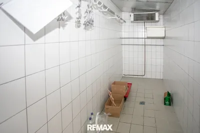 8-Zimmer-Gewerbeimmobilie kaufen in Krems Land – 185 m², € 275.000 – Bild 19 von 52