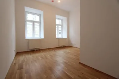 Moderne WG-taugliche 3-Zimmer-Wohnung!