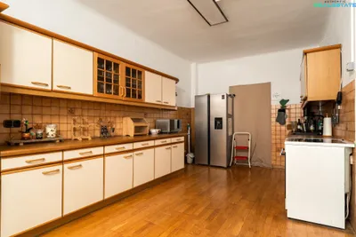7-Zimmer-Immobilie kaufen in Bruck an der Leitha – 196 m², € 479.000 – Bild 12 von 31
