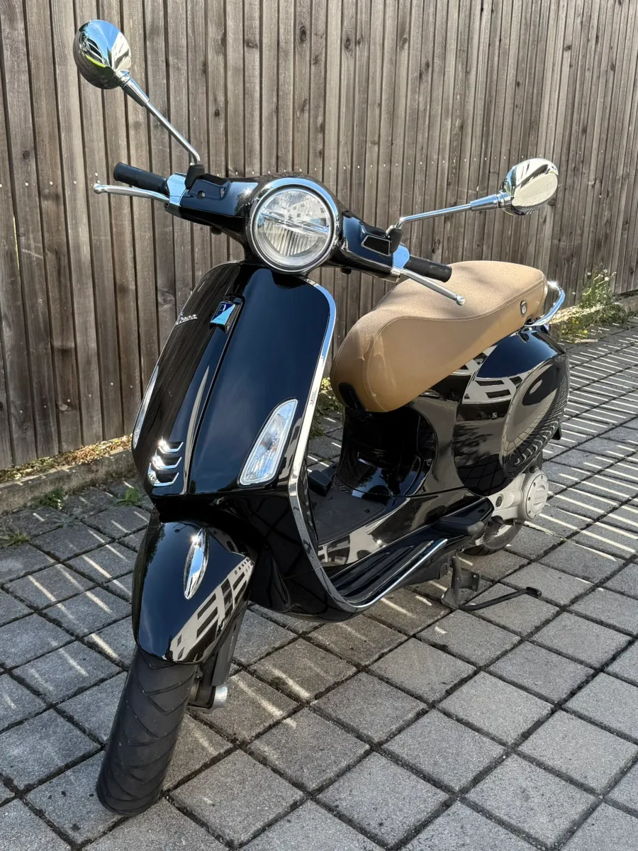 Vespa Primavera