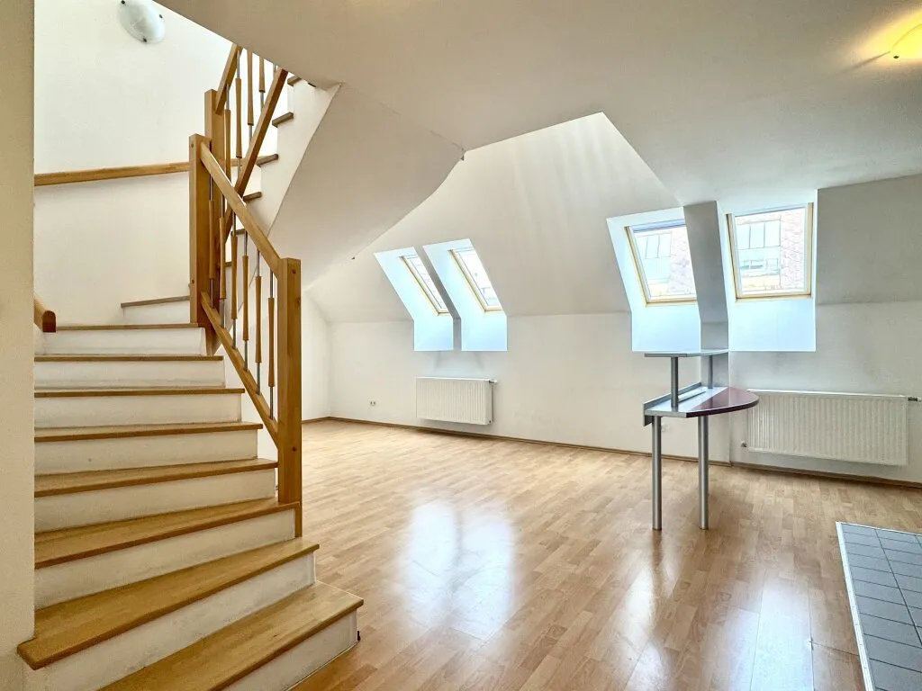 NEU! Großzügüge 3,5-Zimmer-Dachgeschosswohnung mit 2 Terrasse! Maissonette! 1060 Wien! - Widok 3