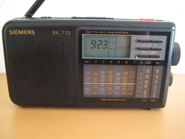 SiemensRK710Radio