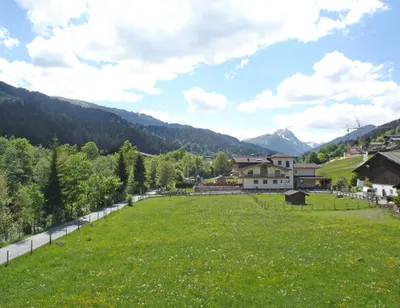 1-Zimmer-Wohnung kaufen in Kitzbühel – 30 m², € 300.000 – Bild 2 von 6