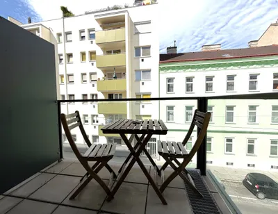 MODERN & KOMFORTABEL - VOLLMÖBLIERTE 2 ZIMMER WOHNUNG MIT BALKON – Bild 2